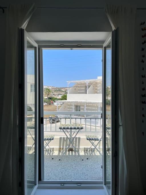 Cozy, Spacious, Newly Renovated Flat In Adamas Exterior foto